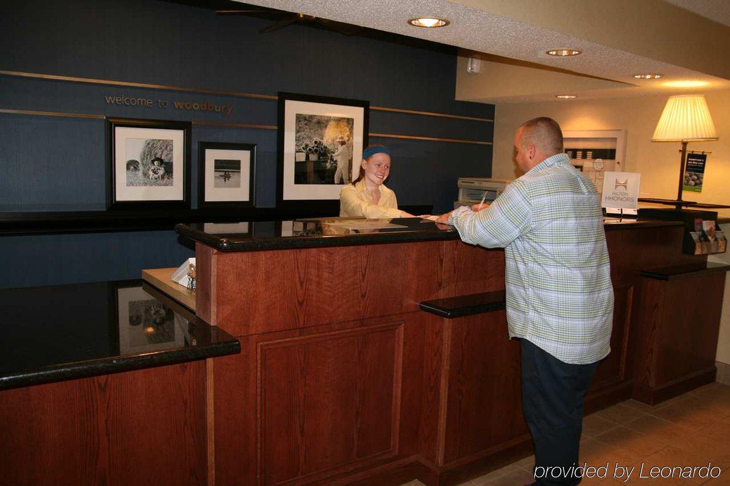 Hampton Inn Minneapolis St. Paul-Woodbury Interior photo